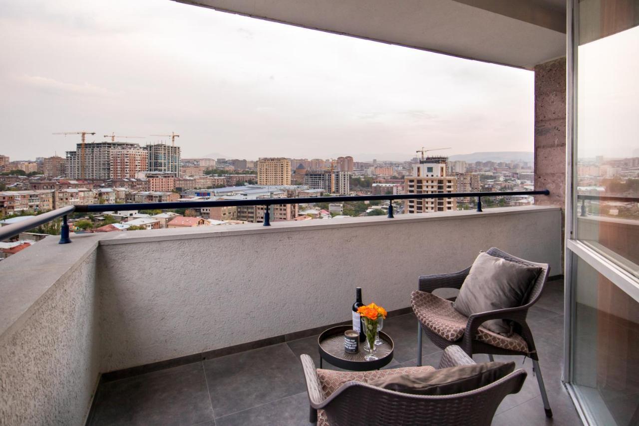 Hotelise L Bird Eye Apartment Yerevan Exterior photo